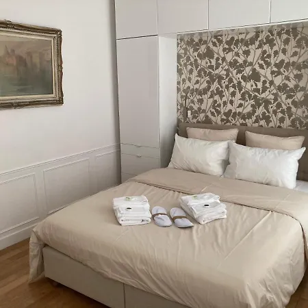 Apartment Charmant Appartement *